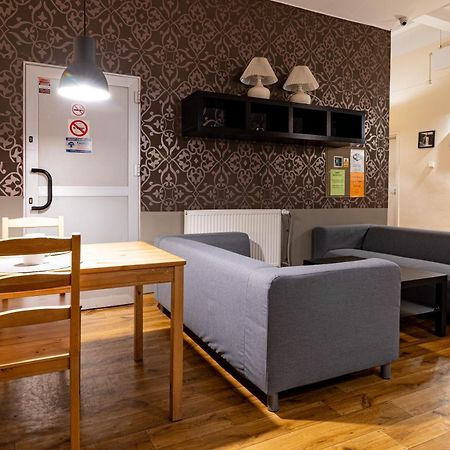 Hostel Orange Plus Торунь Екстер'єр фото