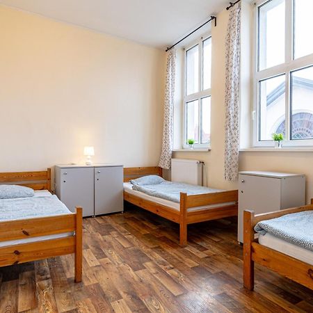 Hostel Orange Plus Торунь Екстер'єр фото