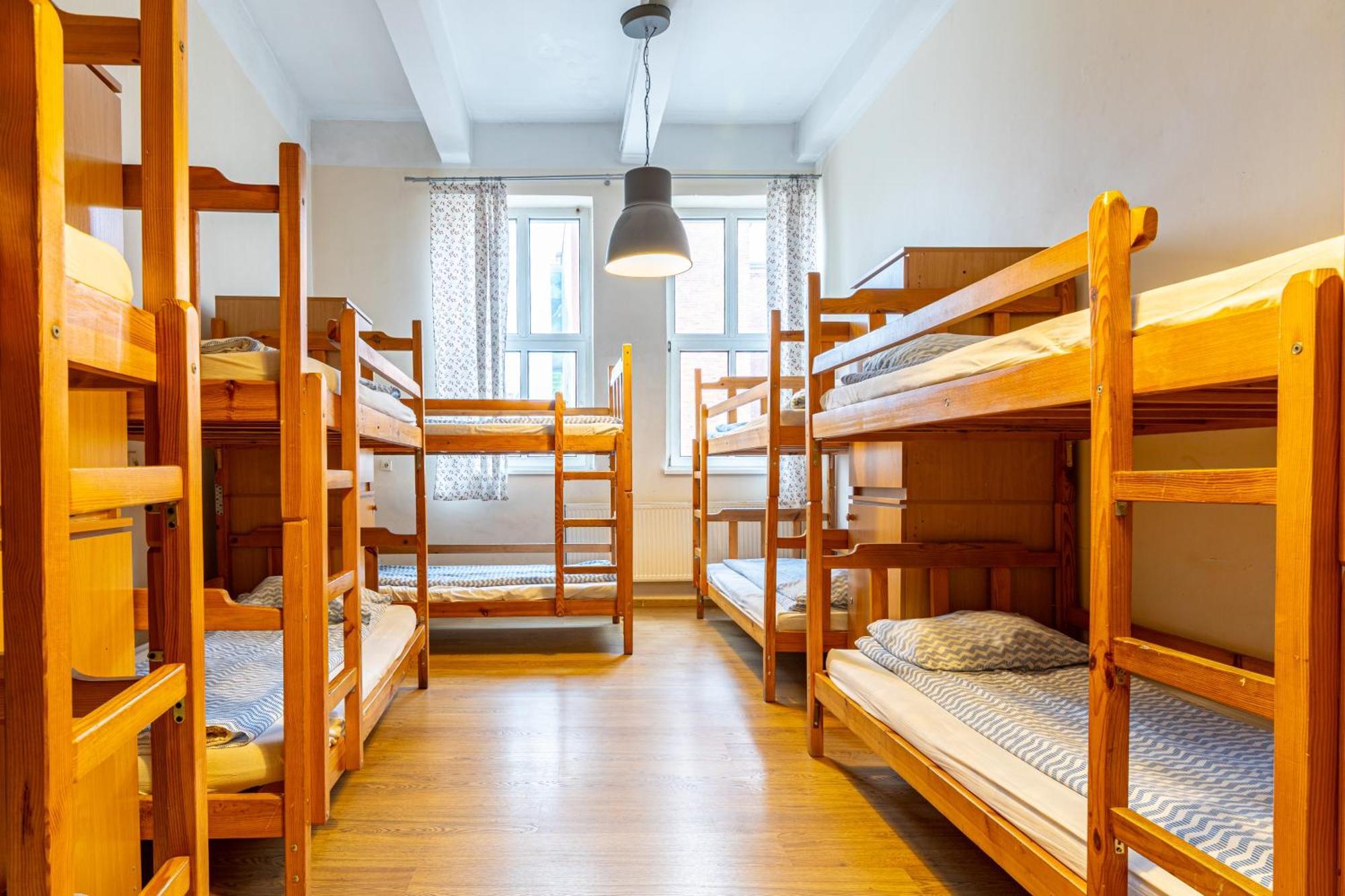Hostel Orange Plus Торунь Екстер'єр фото