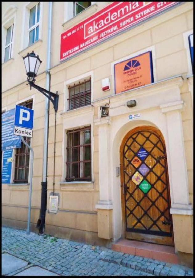 Hostel Orange Plus Торунь Екстер'єр фото